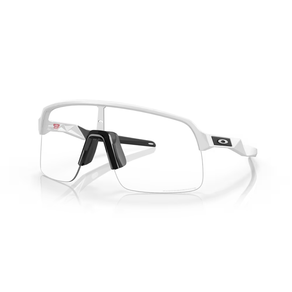 Oakley Sutro Lite | Clear to Black Iridium Photochromic Matte White, M